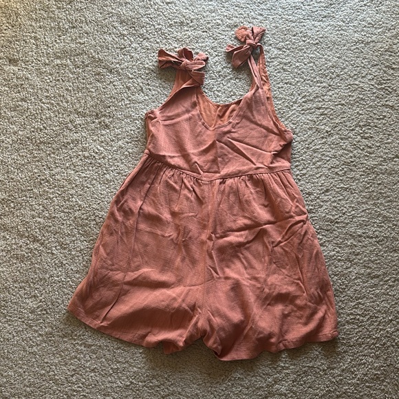 PINK LILY ROMPER - Picture 2 of 4